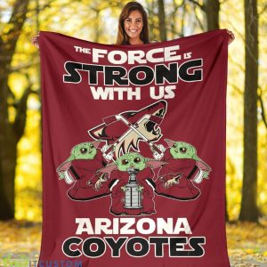 Arizona Coyotes Baby Yoda Fleece Blanket The Force Is Strong With Us Blanket Product Photo 1