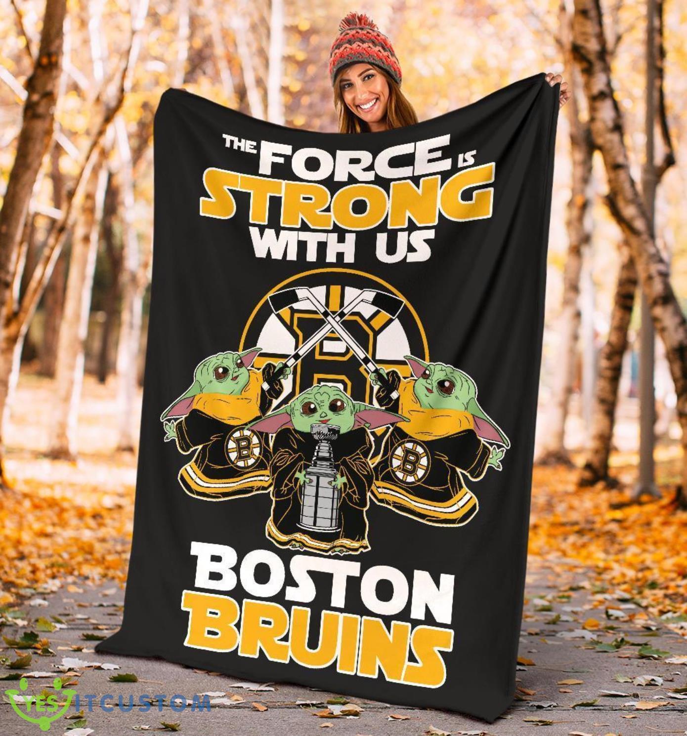 Boston Bruins Baby Yoda Fleece Blanket The Force Strong With Us Blanket 5 Boston Bruins Baby Yoda Fleece Blanket The Force Strong With Us Blanket Product Photo 5
