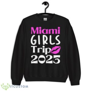 Miami Girls Trip 2023 Kissing Bachelor Party Best Friends T Shirt - Unisex Crewneck Sweatshirt