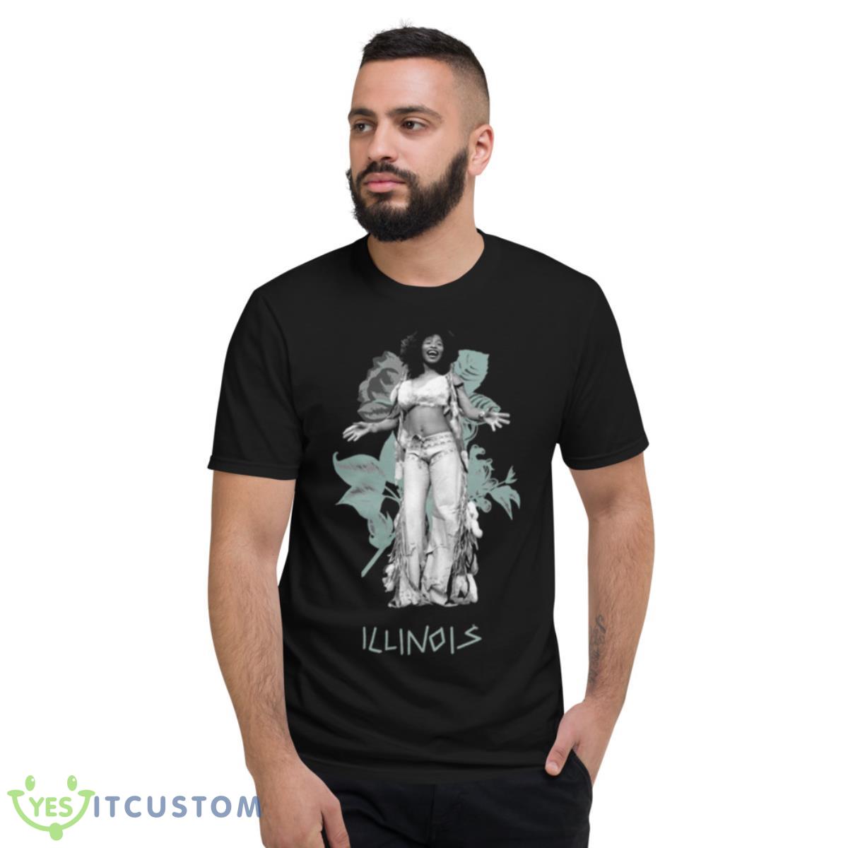 Illinois Chaka Khan Vocalist Funk Band Rufus Shirt 13 Illinois Chaka Khan Vocalist Funk Band Rufus Shirt - Short Sleeve T-Shirt