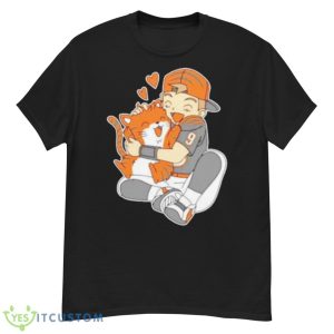 Joe Burrow Hug A Cute Tiger Shirt - G500 Men’s Classic T-Shirt