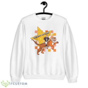 Joe Burrow This Kitty Got Claws Shirt - Unisex Heavy Blend Crewneck Sweatshirt