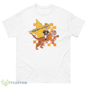 Joe Burrow This Kitty Got Claws Shirt - 500 Men’s Classic Tee Gildan