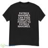 Patrick Mahomes Can Even Complete Passes Mahomes To Mahomes Shirt - G500 Men’s Classic T-Shirt
