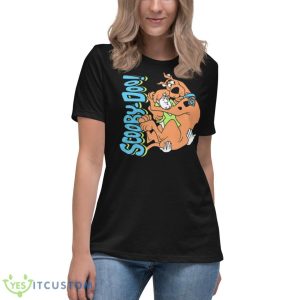 Shaggy & Scooby Scared Portrait Scooby Doo shirt - Women's Relaxed Short Sleeve Jersey Tee