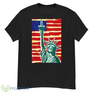Statue of Liberty with US Flag Graphic Design T Shirt - G500 Men’s Classic T-Shirt