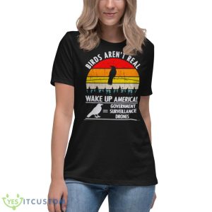 Birds Aren’t Real Vintage Retro Shirt - Women's Relaxed Short Sleeve Jersey Tee