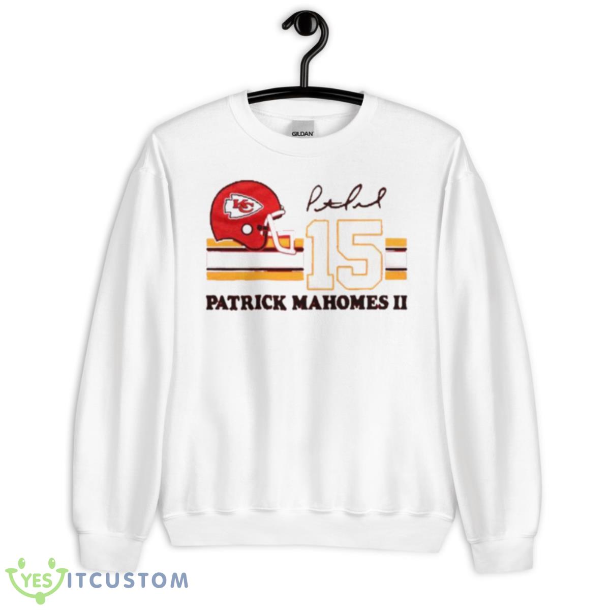 Chiefs Patrick Mahomes II #15 Signature Shirt 2 Chiefs Patrick Mahomes II #15 Signature Shirt - Unisex Heavy Blend Crewneck Sweatshirt