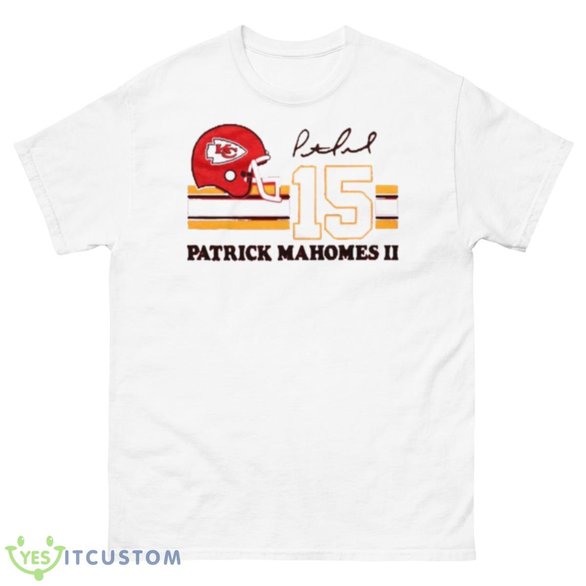 Chiefs Patrick Mahomes II #15 Signature Shirt 10 Chiefs Patrick Mahomes II #15 Signature Shirt - 500 Men’s Classic Tee Gildan