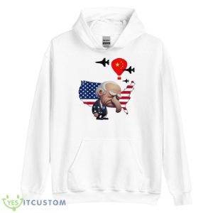 Chinese Spy Balloon Surveillance Joe Biden China Flag Shirt - Unisex Heavy Blend Hooded Sweatshirt