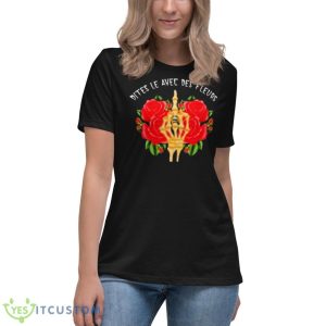 Dites Le Avec Des Fleurs Hand Rose Shirt - Women's Relaxed Short Sleeve Jersey Tee