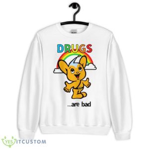 Drugs Are Bad Pipo Kun Shirt - Unisex Heavy Blend Crewneck Sweatshirt