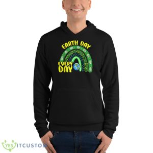 Environmentalis Earth Day Everyday Protect Our Planet Shirt - Unisex Fleece Pullover Hoodie