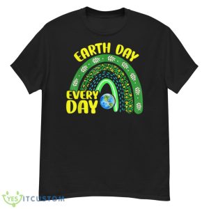 Environmentalis Earth Day Everyday Protect Our Planet Shirt - G500 Men’s Classic T-Shirt