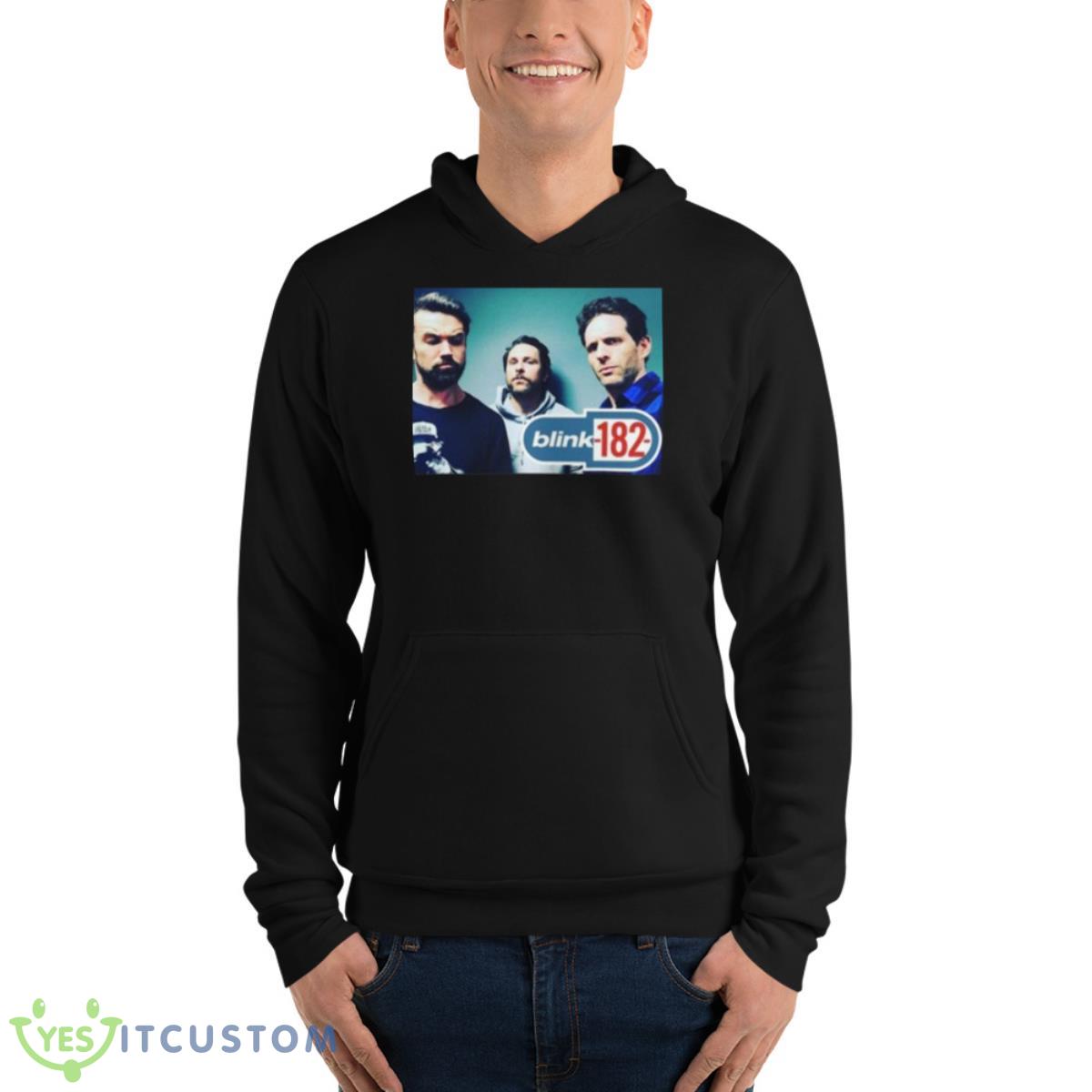 It’i Always Sunny In Philadelphia Blink 182 Shirt 4 It’i Always Sunny In Philadelphia Blink 182 Shirt - Unisex Fleece Pullover Hoodie