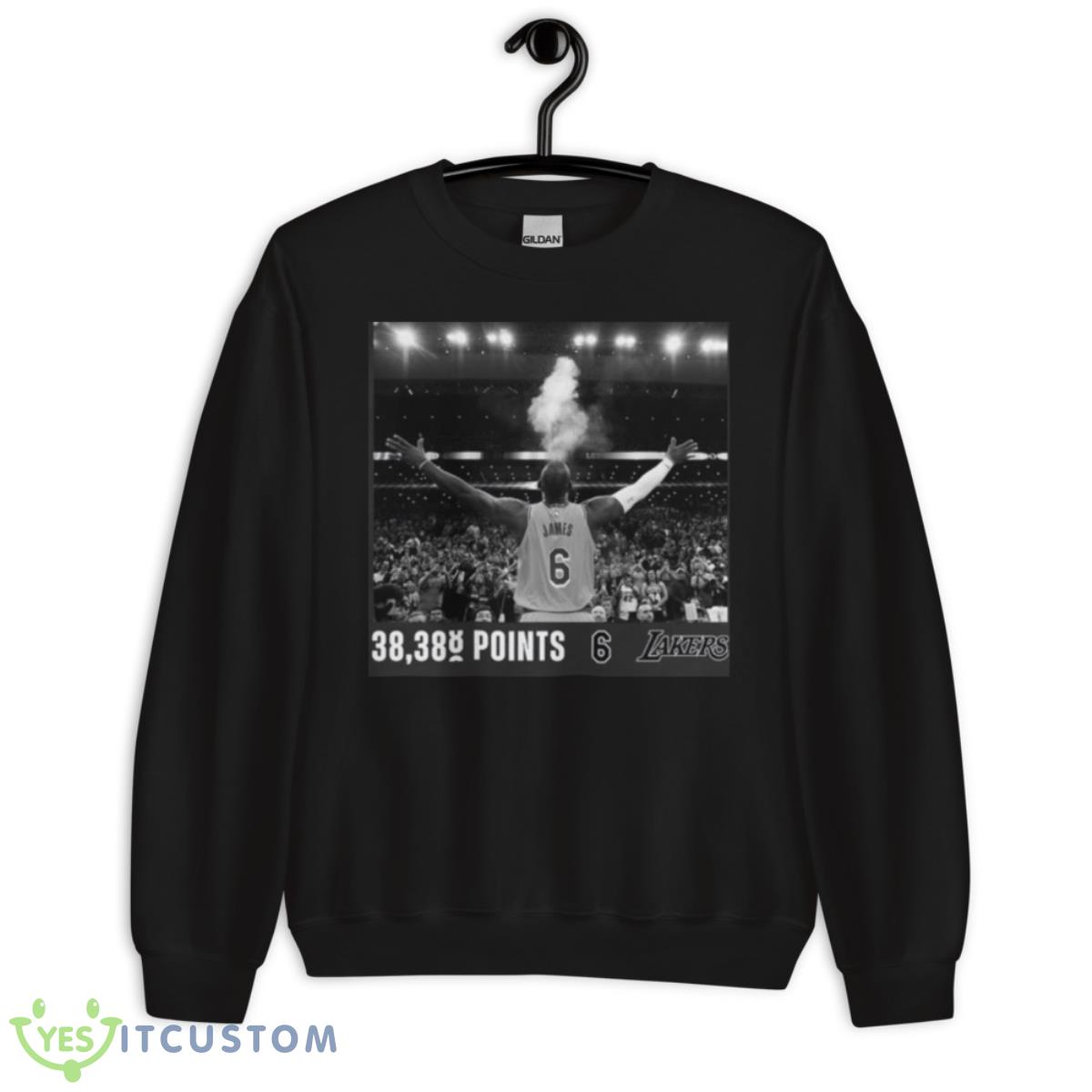 LeBron James Los Angeles Lakers NBA All Time Scoring Shirt 3 LeBron James Los Angeles Lakers NBA All Time Scoring Shirt - Unisex Crewneck Sweatshirt