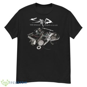 Living In The Eye Of The Storm Trapt Band Shirt - G500 Men’s Classic T-Shirt