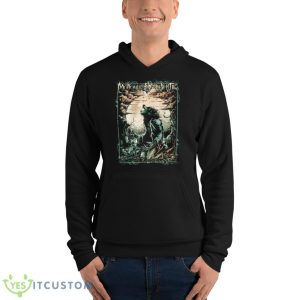 Lonely Wolf Motionless In White Shirt - Unisex Fleece Pullover Hoodie