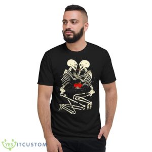 Lovers Of Valdaro Ramen Skeletons Shirt - Short Sleeve T-Shirt