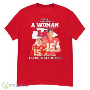 Never Underestimate A Woman Who Understands Football Loves Mahomes Shirt Gift For Fans Product Photo 4