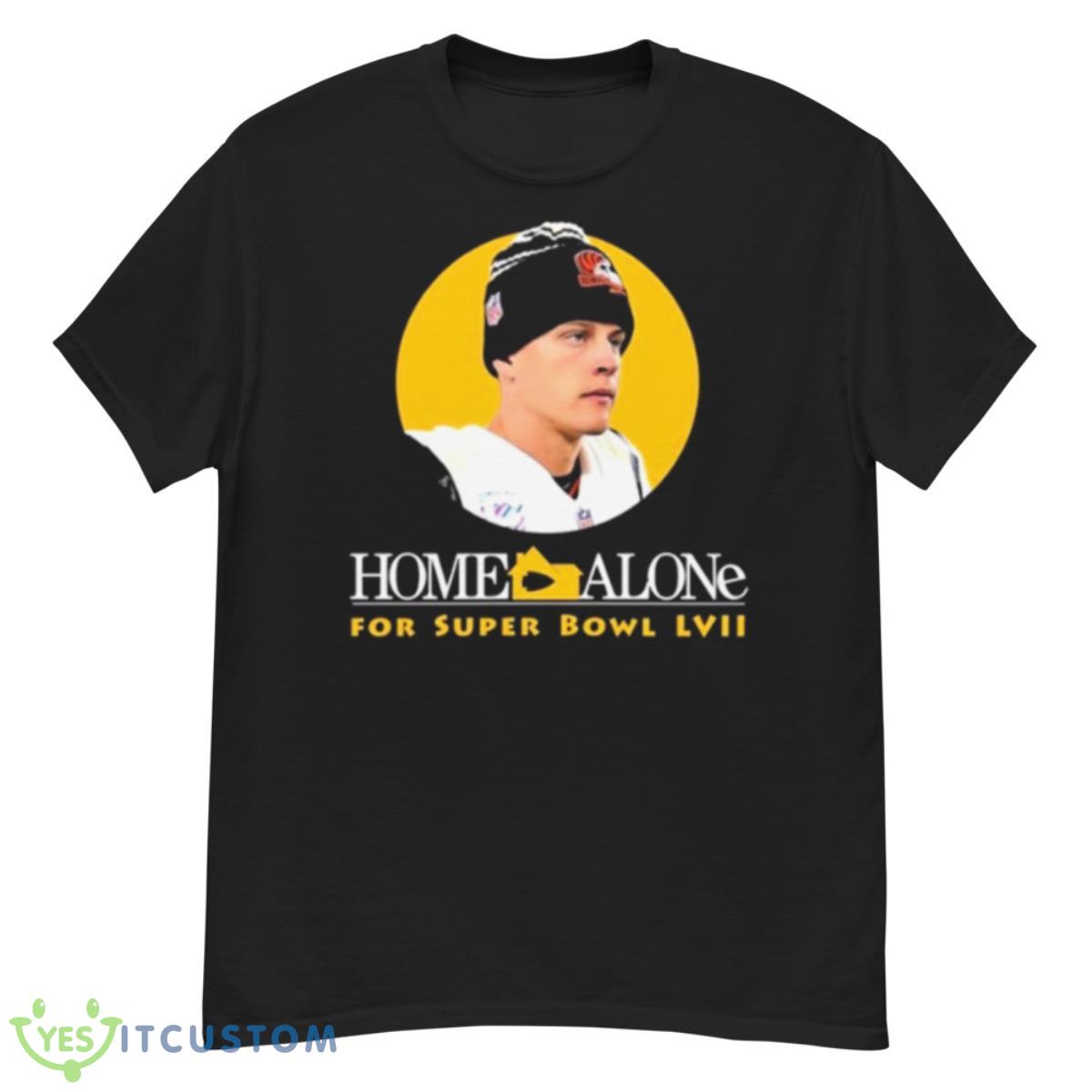 Patrick Mahomes Chiefs Super Bowl LVII Home Alone Shirt 12 Patrick Mahomes Chiefs Super Bowl LVII Home Alone Shirt - G500 Men’s Classic T-Shirt