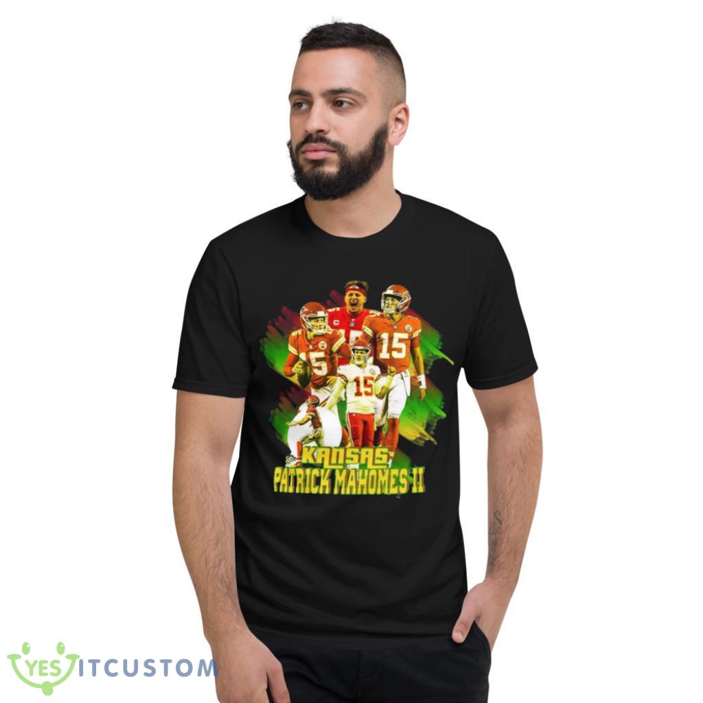 Patrick Mahomes II Vintage Style T-Shirt Gift For Fans 8 Patrick Mahomes II Vintage Style T-Shirt Gift For Fans Product Photo 8