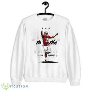 Patrick Mahomes Strong Finish Shirt For Men And Women Product Photo 1