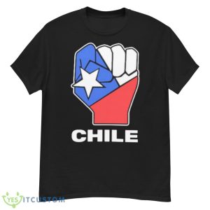 Pedro Wearing Chile Shirt - G500 Men’s Classic T-Shirt