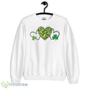 Saint Patricks Day Heart Vintage Shirt - Unisex Heavy Blend Crewneck Sweatshirt