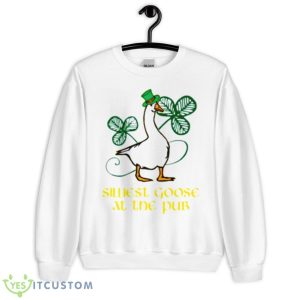Silliest Goose At The Pub Shirt - Unisex Heavy Blend Crewneck Sweatshirt