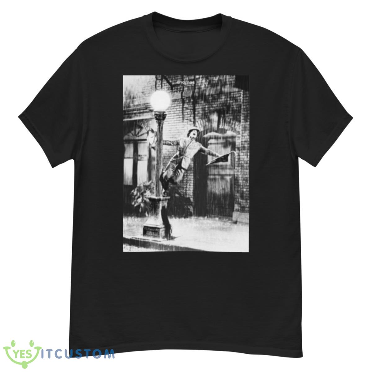 Singing In The Rain By Thomas Shirt 12 Singing In The Rain By Thomas Shirt - G500 Men’s Classic T-Shirt