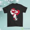 Snoopy Hugs The Kansas City Chiefs Heart Shirt Product Photo 1