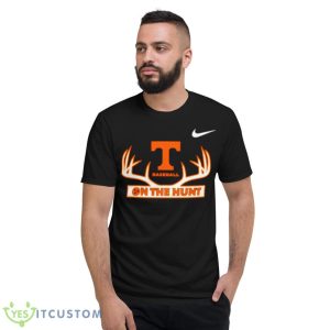 Tennessee Baseball On The Hunt Shirt - Short Sleeve T-Shirt