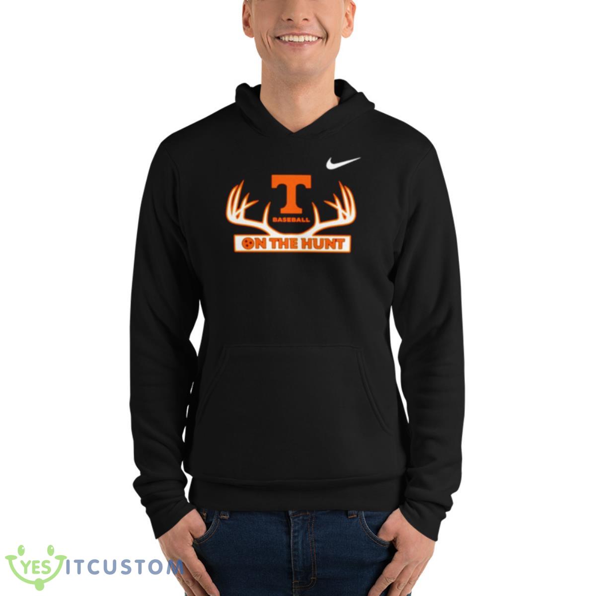 Tennessee Baseball On The Hunt Shirt 4 Tennessee Baseball On The Hunt Shirt - Unisex Fleece Pullover Hoodie