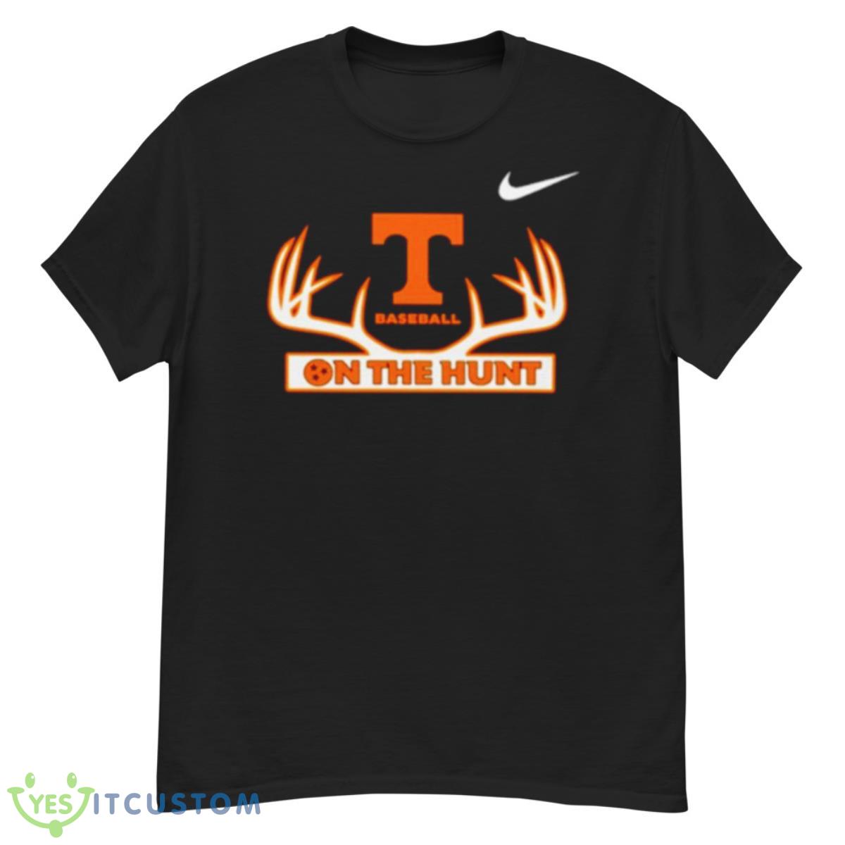 Tennessee Baseball On The Hunt Shirt 12 Tennessee Baseball On The Hunt Shirt - G500 Men’s Classic T-Shirt