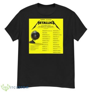 The M72 World Dates 2023 New Tour Shirt - G500 Men’s Classic T-Shirt