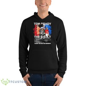 Tom Brady NFL King The GOAT 2000 2023 Thank You For The Memories Signature Shirt - Unisex Fleece Pullover Hoodie