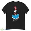 Dr. Seuss Reading Cat Shirt - G500 Men’s Classic T-Shirt