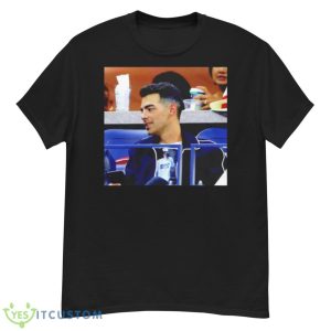 Joe Jonas Wearing A Justin Bieber Shirt - G500 Men’s Classic T-Shirt