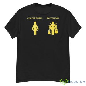 Love One Woman Many Guitars Shirt - G500 Men’s Classic T-Shirt
