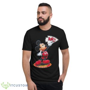 Mickey mouse nfl Kansas city Chiefs logo 2023 shirt 14 Mickey mouse nfl Kansas city Chiefs logo 2023 shirt Product Photo 4