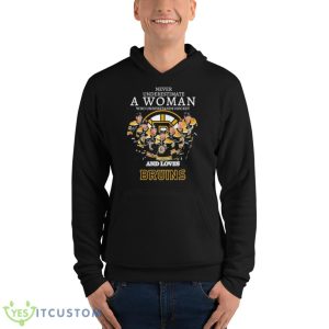 Never Underestimate A Woman Who Understand Hockey And Loves Boston Bruins 2023 Signatures Shirt - Unisex Fleece Pullover Hoodie