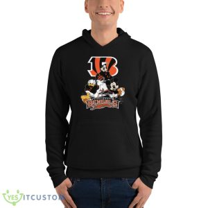 NFL Cincinnati Bengals Mickey Mouse Donald Duck Goofy Football Shirt T-Shirt 18 NFL Cincinnati Bengals Mickey Mouse Donald Duck Goofy Football Shirt T-Shirt Product Photo 8