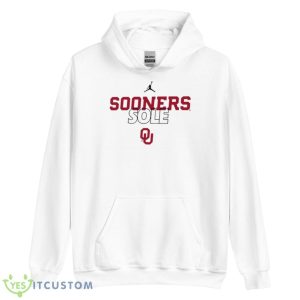 Oklahoma Sooners Jordan On Court Bench Shirt - Unisex Heavy Blend Hooded Sweatshirt