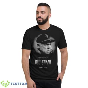 Rip In Memory Of Bud Grant 1927 2023 Shirt - Short Sleeve T-Shirt