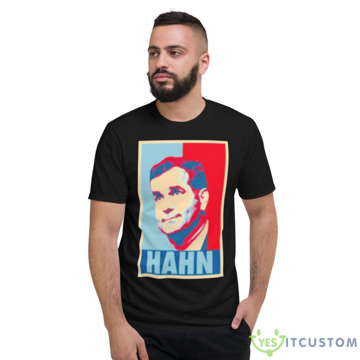 Sean Roberts Hahn New Shirt 2 Sean Roberts Hahn New Shirt - Short Sleeve T-Shirt