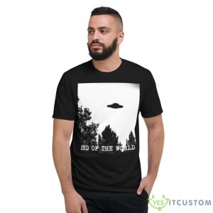 UFO End Of The World Shirt - Short Sleeve T-Shirt