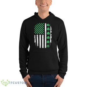 US American Flag With Shamrocks For St Patricks Day Shirt - Unisex Fleece Pullover Hoodie