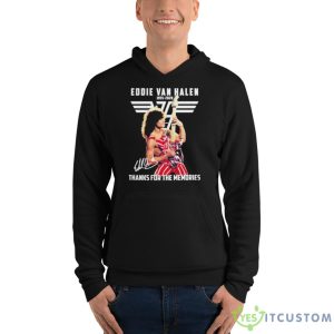 Eddie Van Halen 1955 2020 Memories Signature Shirt - Unisex Fleece Pullover Hoodie