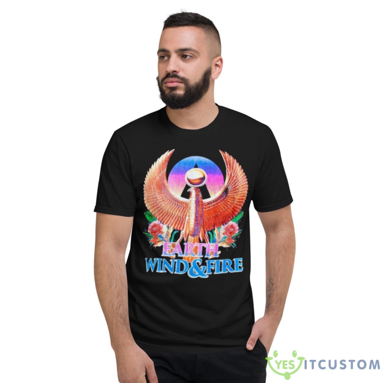 Men’s Earth Wind And Fire Logo Shirt 13 Men’s Earth Wind And Fire Logo Shirt - Short Sleeve T-Shirt